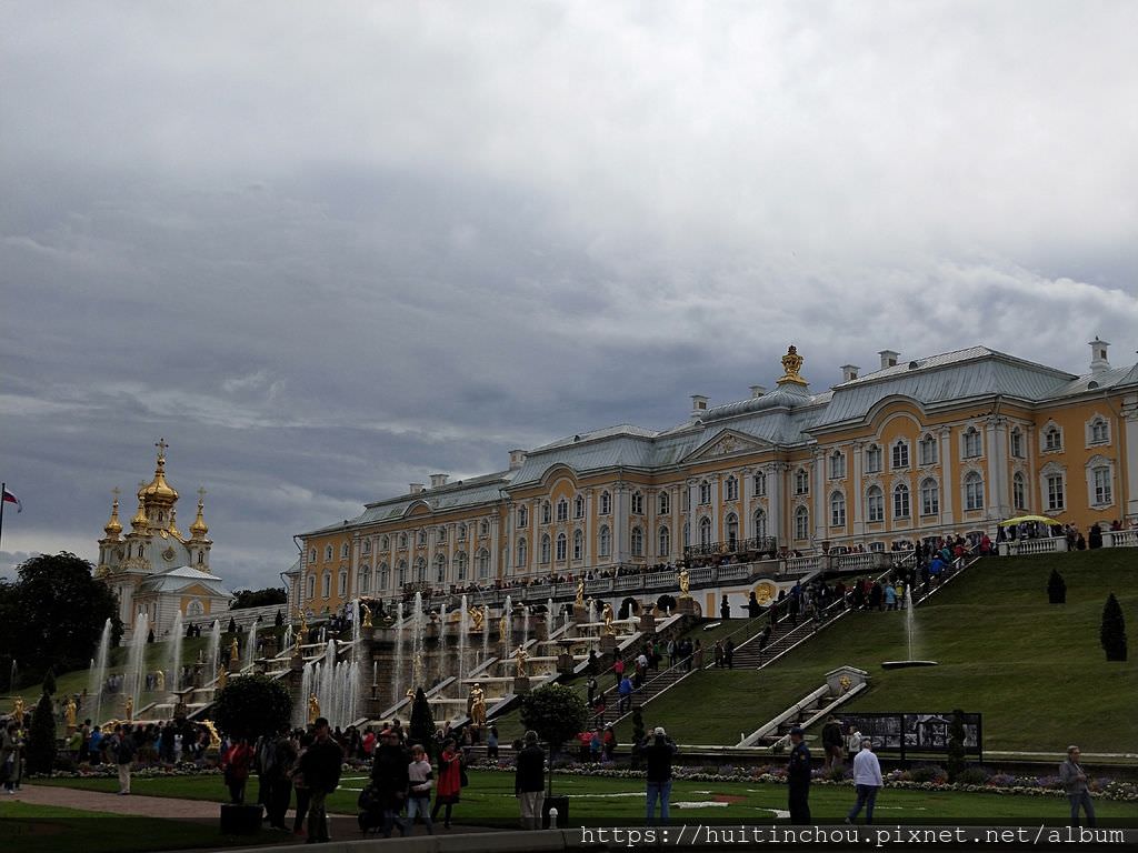 彼得霍夫宮peterhof 夏宮 傳說 俄羅斯的凡爾賽宮 旅途中的景深隨想